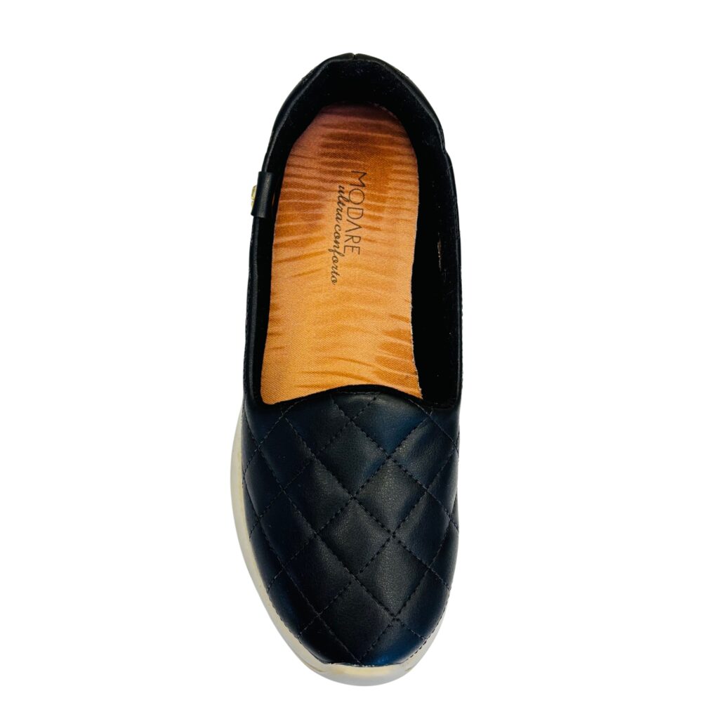 Alternative view of Tenis Slip-On Beira Rio Acolchados para Mujer - Color Negro