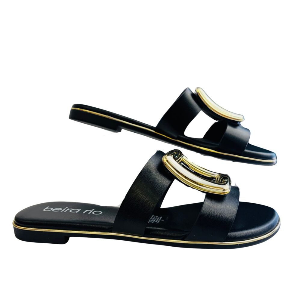 Sandalias Beira Rio Planas con Aplique Dorado